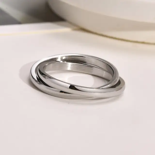 Two Circle Ring