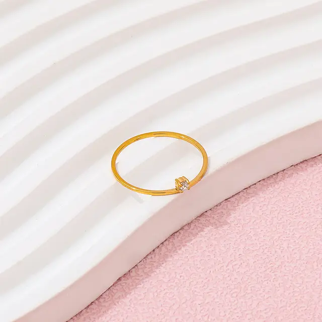 Dainty Unilateral Ring